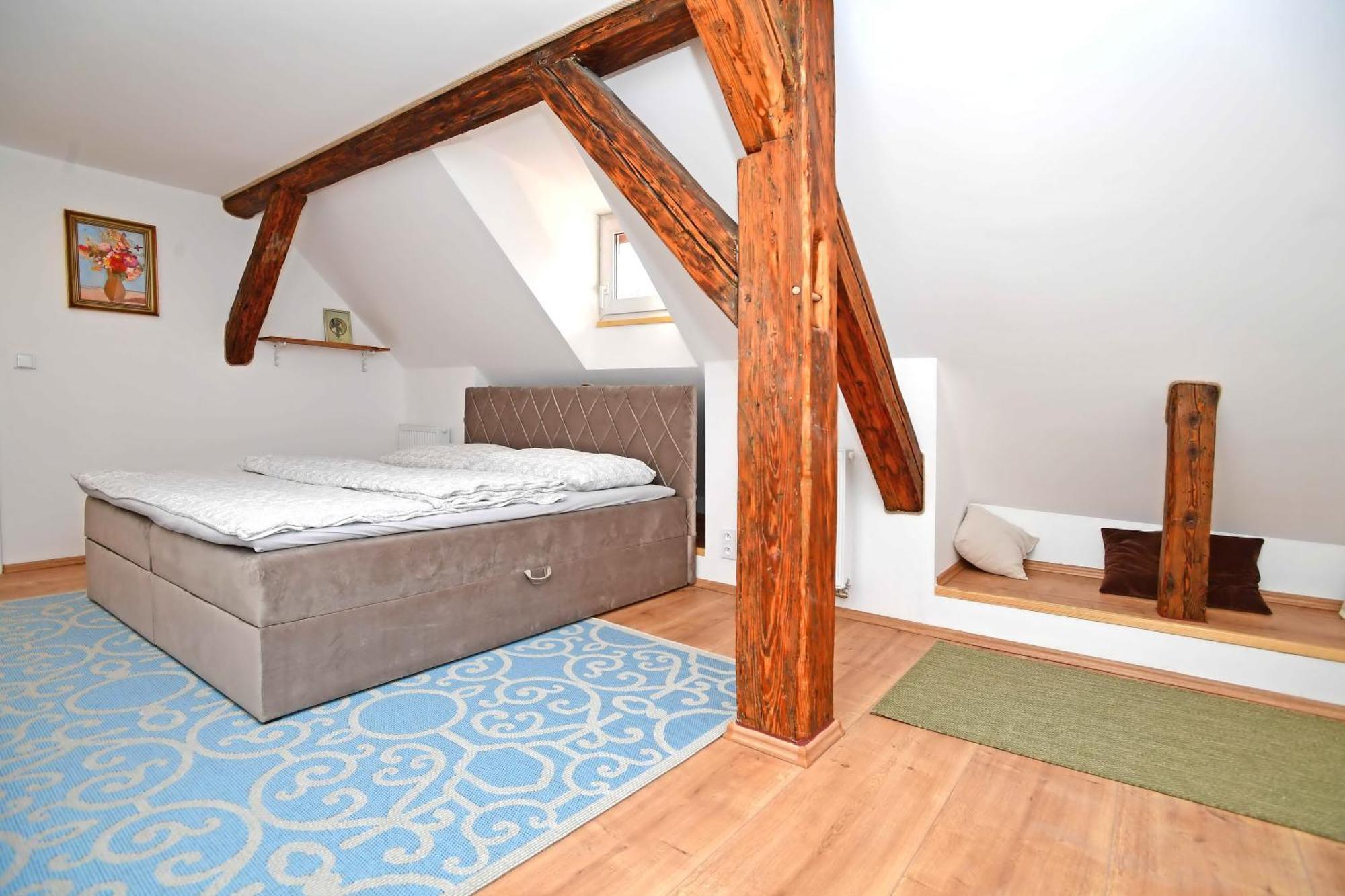 Romantic Apartment Under The Prague Castle Экстерьер фото